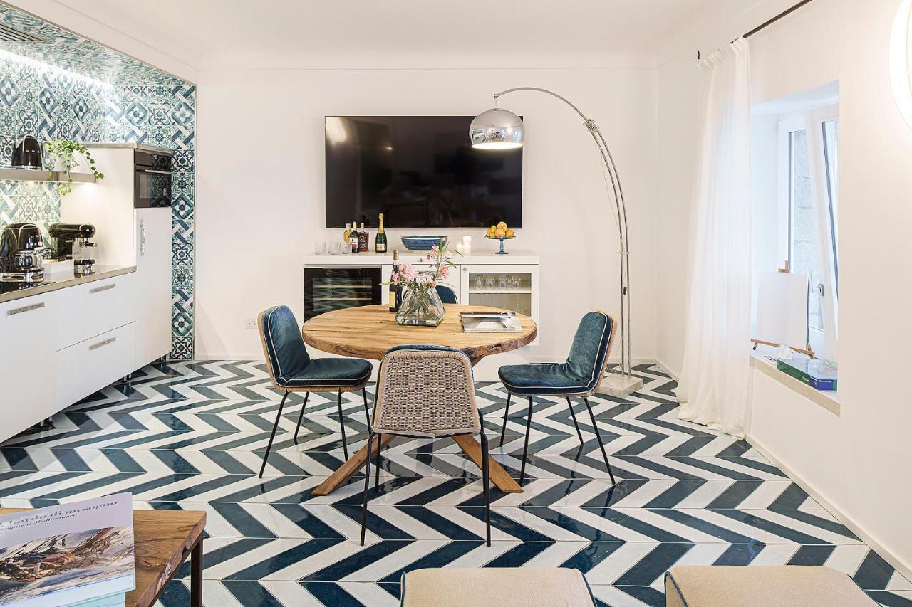 Costa Del Capitano Seaside Villas Sant'Angelo  エクステリア 写真